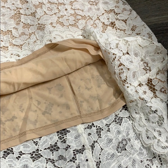 Rose + Olive Lace Top - Picture 3 of 5